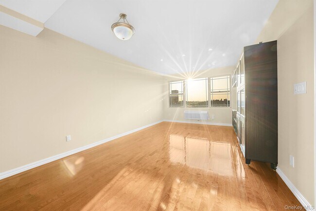 Foto del edificio - 40-40 75th St