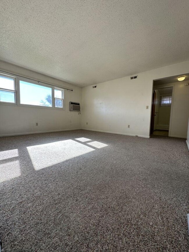 Foto del edificio - 2 bedroom in Billings MT 59102
