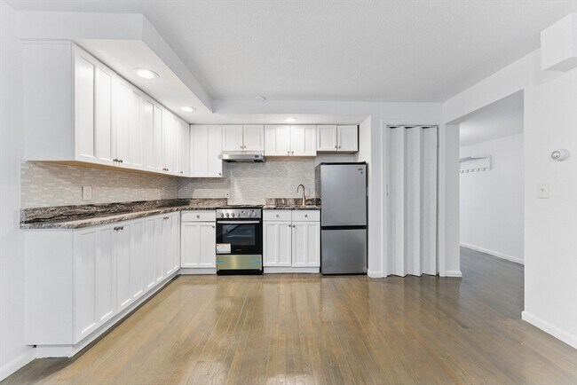 Foto del edificio - 57 Brighton Ave