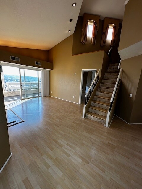 Building Photo - 7063 Camino Degrazia