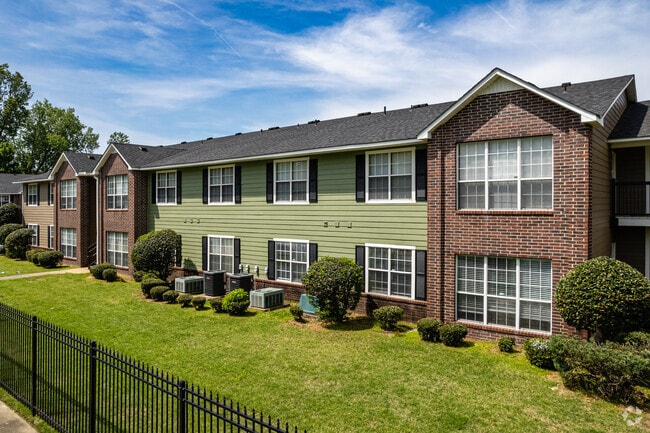 Building Photo - Riverstone Apartments