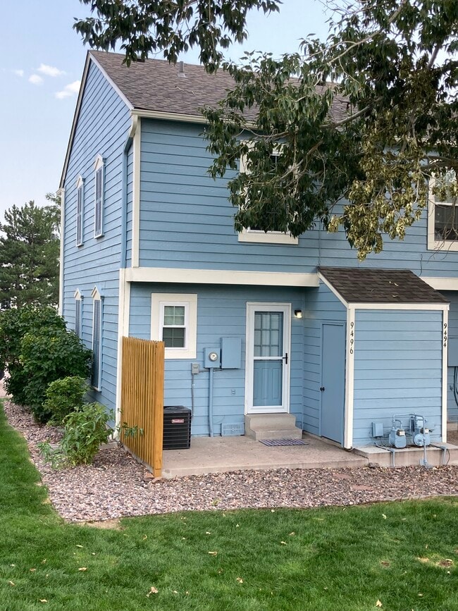 Building Photo - 9496 W Ontario Dr