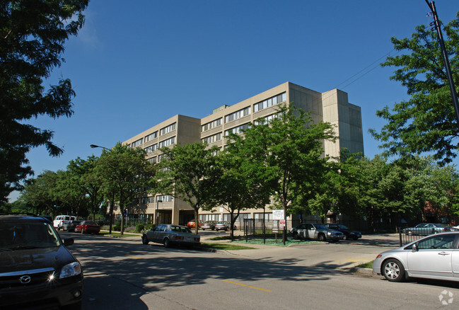 Foto del edificio - Academy Square Apartments