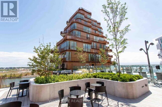 Building Photo - 155 Merchants' Wharf