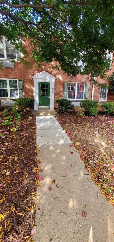 Foto principal - 310 Ashby St