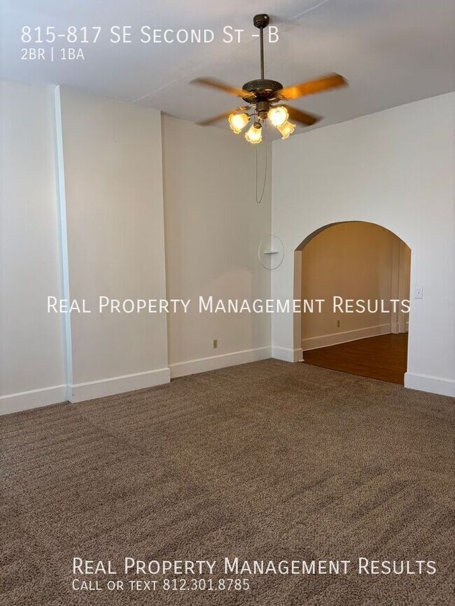 Foto del edificio - 815-817 SE Second St-B