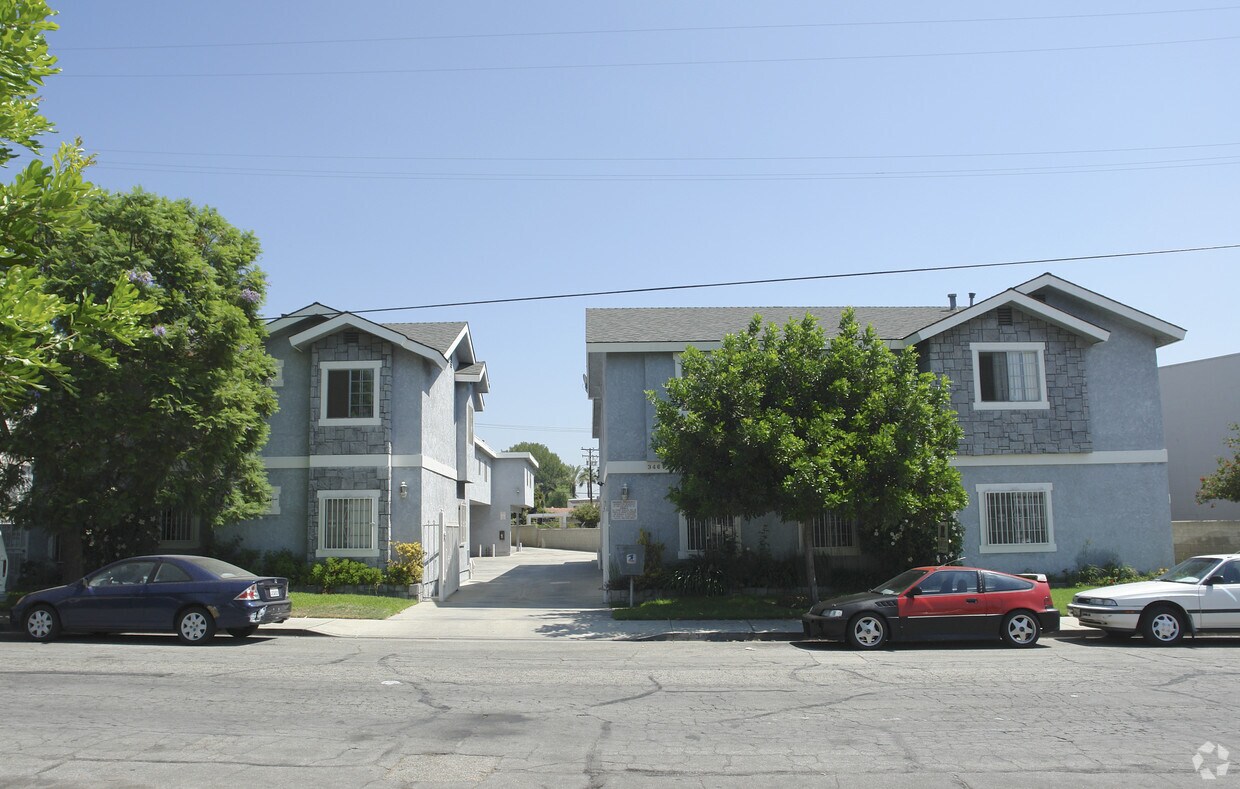 Building Photo - 346 San Marcos St