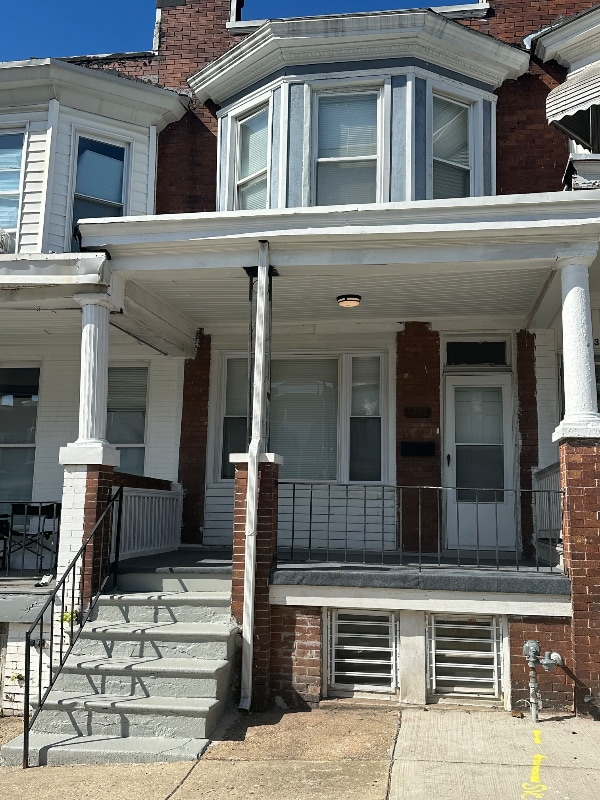 Building Photo - 1732 N Pulaski St
