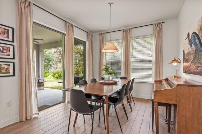 Building Photo - 2853 Monaghan Dr