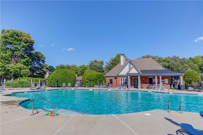 Building Photo - 316 Andridge Ct NW