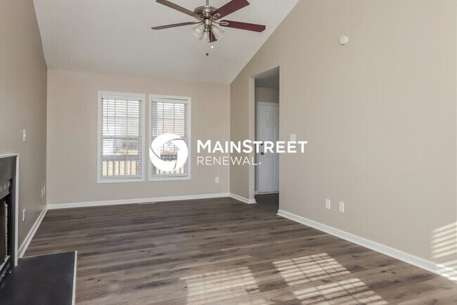 Foto del edificio - 3 Bedroom Pet-Friendly Home in Smithfield, NC with Main Street Renewal