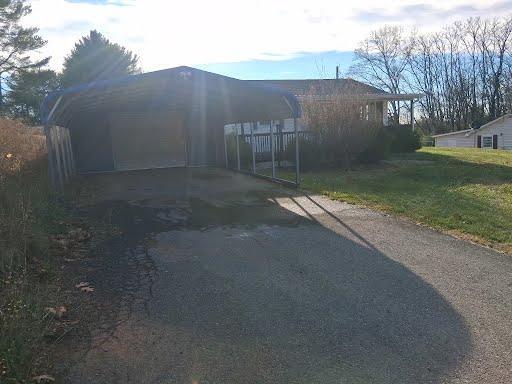 Foto del edificio - 1048 Fiddler Creek Rd