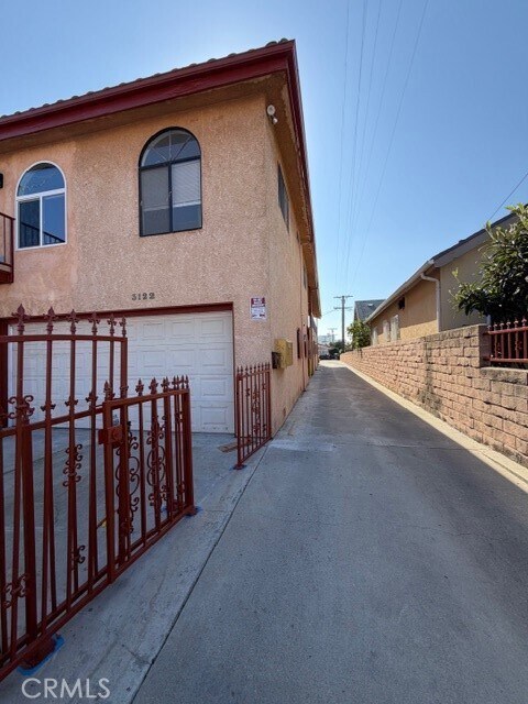 Foto del edificio - 3122 Baldwin St