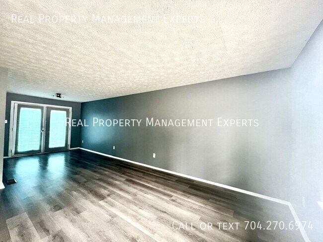 Foto del edificio - 5120 Speyside Ct