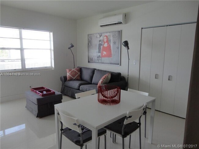 Foto del edificio - 1604 Drexel Ave