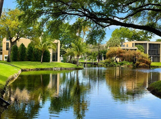 Foto del edificio - 2910 SW 87th Terrace