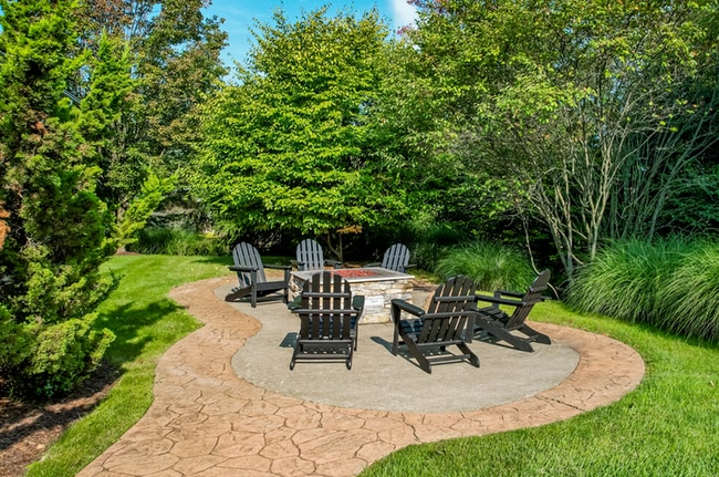 FirePit - Berkley Manor