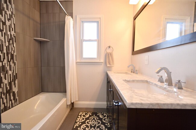 Foto del edificio - 1504 Randy Ln