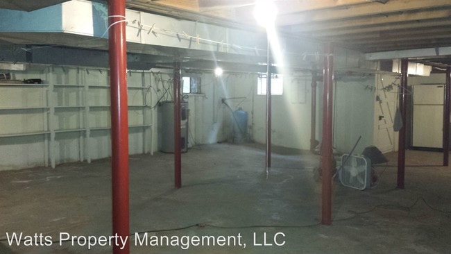 Building Photo - 3 br, 1 bath House - 1497 Depot Road