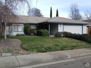 Building Photo - 6827 Creekside St