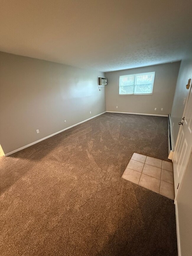 Building Photo - 918 Pearson Cir