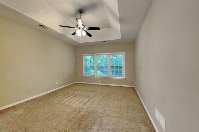 Foto del edificio - 1438 Grovehurst Dr