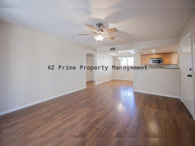 Foto del edificio - 1125 E Broadway Rd