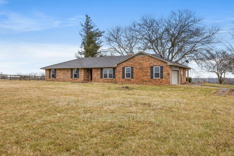Primary Photo - 97 Snowden Ln