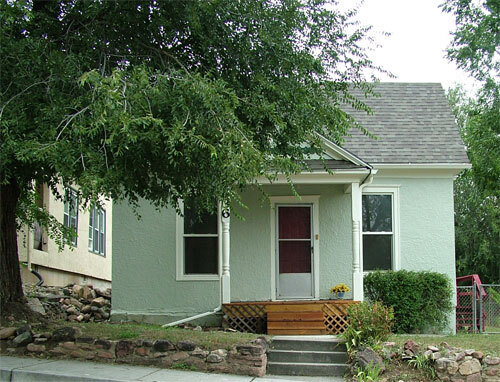 Primary Photo - 536 W Monument St