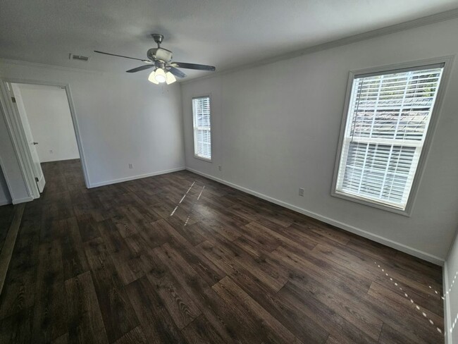 Foto del edificio - 6776 Townsend Rd