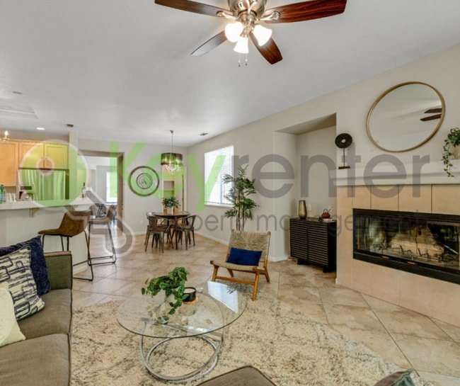 Building Photo - 209 Needle Ct