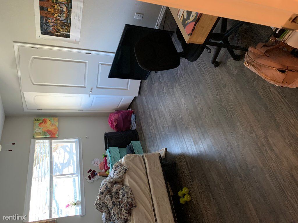 Primary Photo - 3 br, 2 bath Apartment - 2810 salado st