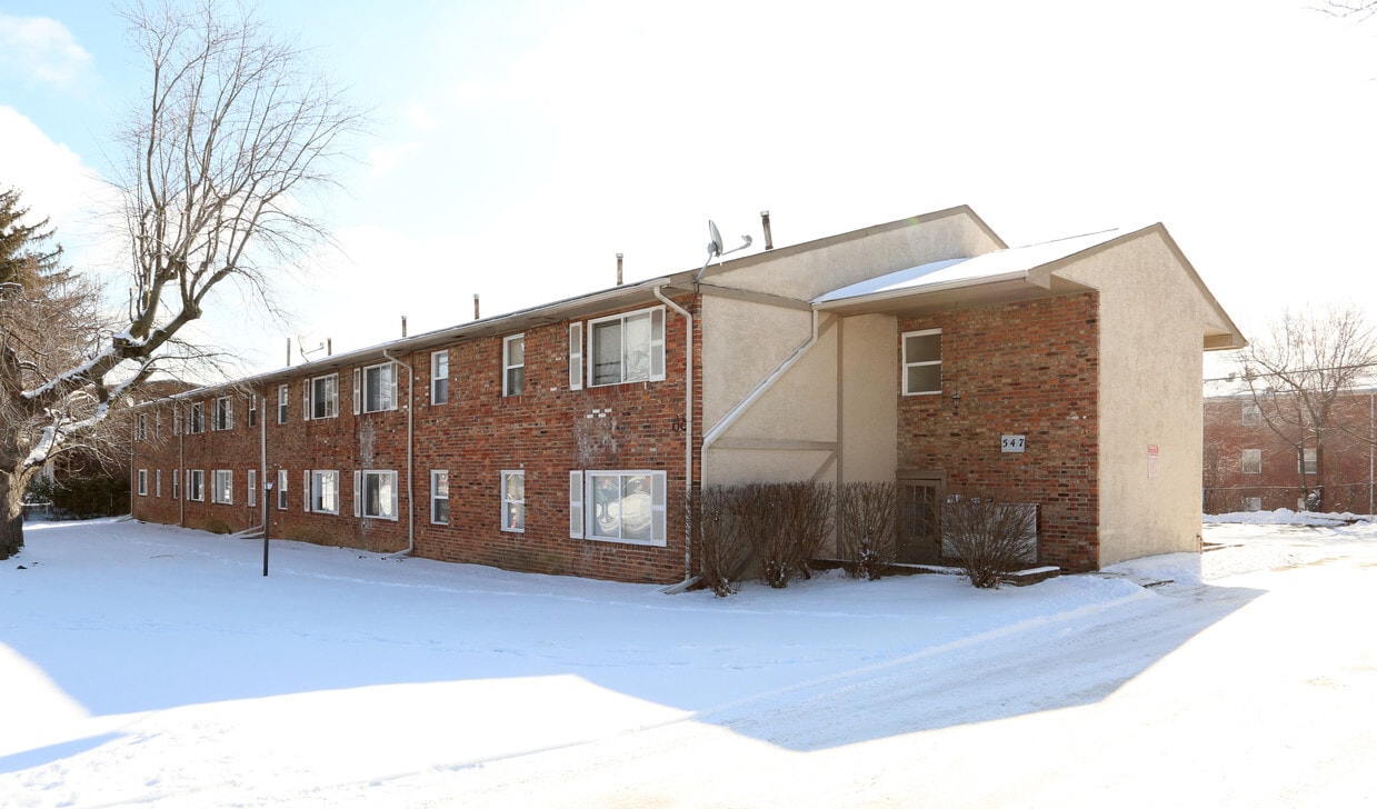 Primary Photo - 547 Riverview Dr