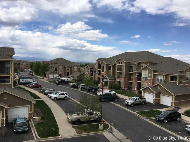 Building Photo - 3100 Blue Sky Cir
