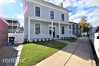 Foto del edificio - 4 br, 3 bath  - 4 Souther Rd