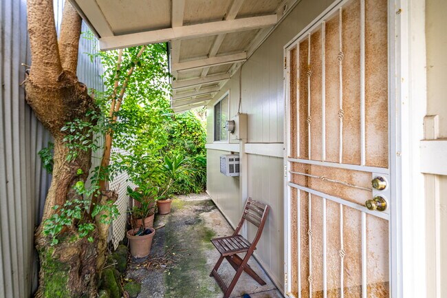 Foto del edificio - 2115 10th Ave