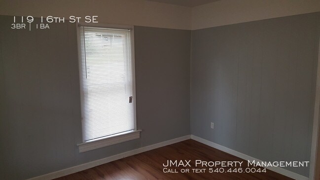 Foto del edificio - Affordable 3 bedroom one level living