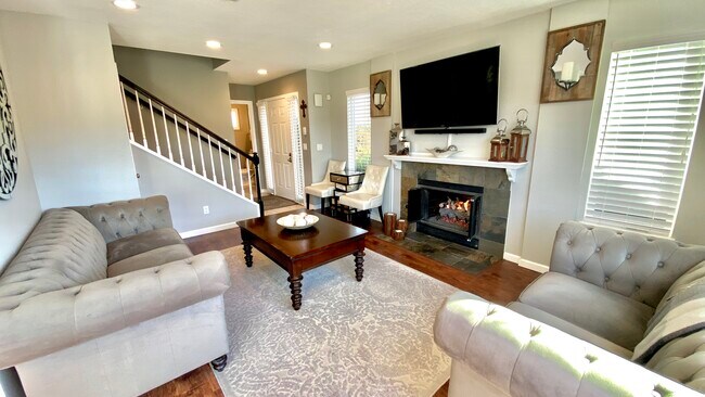 Building Photo - 5639 Blossom Park Ln