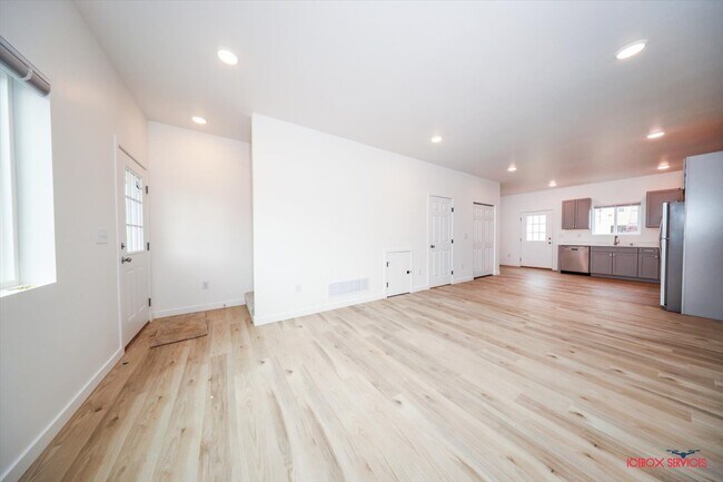 Foto del edificio - 4121 S Birch Cove Dr