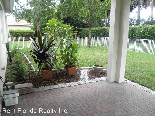 Building Photo - 4 br, 2 bath House - 8453 Butler Greenwood...