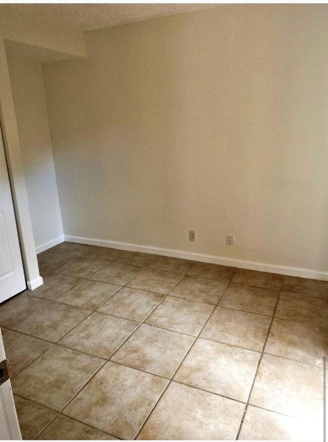 Photo - 8219 Thames Blvd House