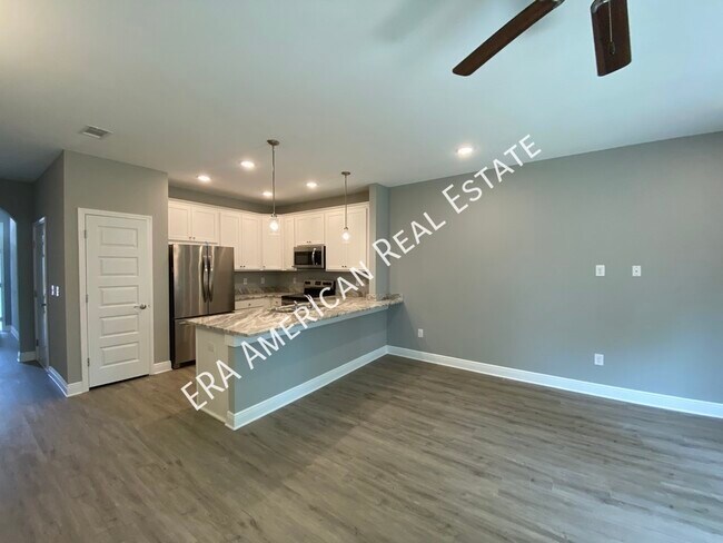 Foto del edificio - 674 Denton Blvd NW