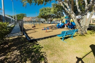 Building Photo - 14357 Misty Meadow Ln