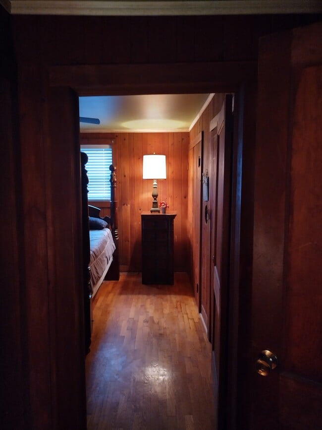 Building Photo - 451 Cook Rd