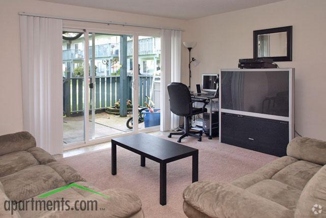 Living Room - Diamond Head Apartments