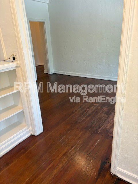 Foto del edificio - 1523 N Mccadden Pl