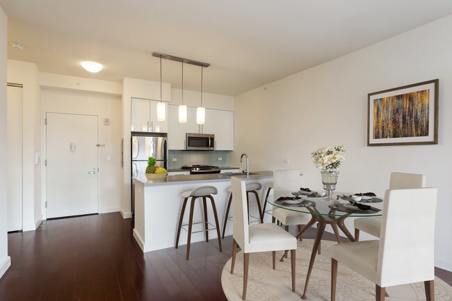 The Giovanni Apartments Brooklyn Ny Apartments Com