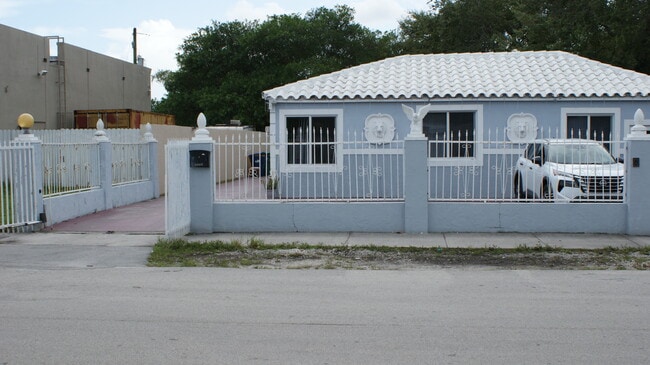 Building Photo - 2240 NW 90th St