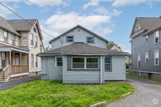 Building Photo - 675 S Clinton Ave