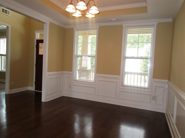 Building Photo - 2460 Wevok Way